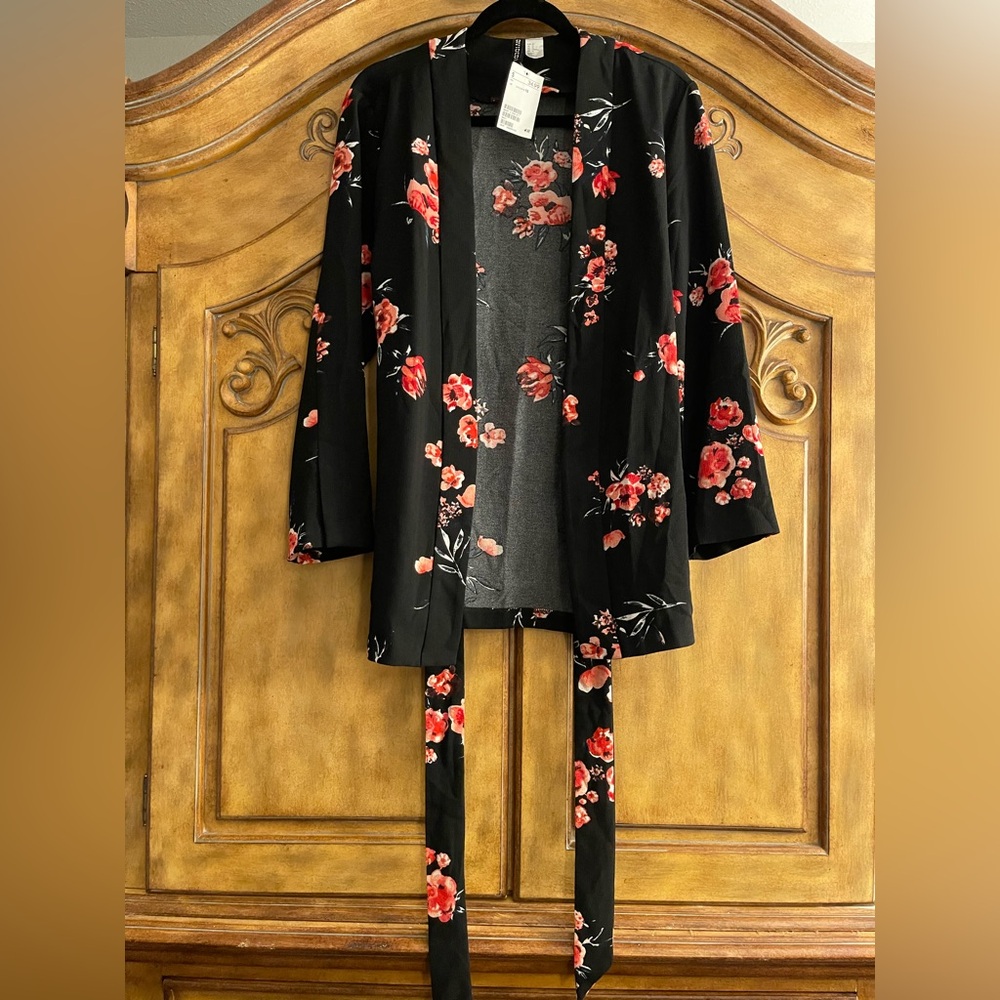 H&M Black and Red Kimono Jacket